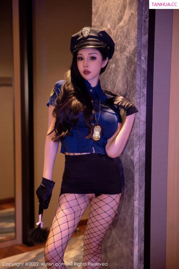 [XiuRen]高清写真图 2022.10.27 No.5767 田冰冰 制服美臀
